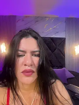 Zafira Alabi online show from 12.02.25