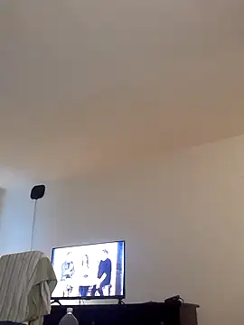 Snapshot of robertoluongo71 chatting on 02.26.26 robertoluongo71 online show from 02.26.26