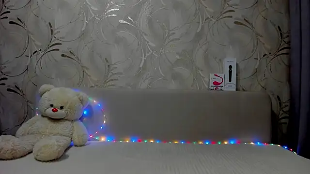 Malika Lisan online show from 02.19.25