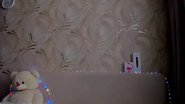 Malika Lisan online show from 03.13.25