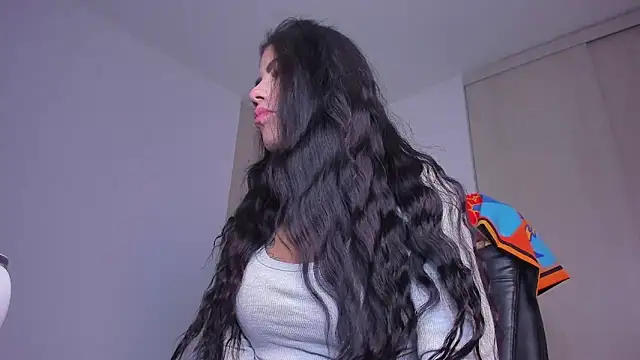 Lisegg  online show from 10.28.25