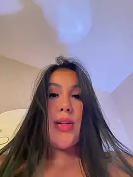 adrianalobo online show from 02.12.25