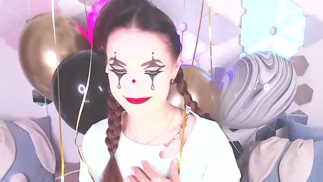 LexiKiss online show from 09.10.25