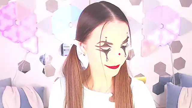 LexiKiss online show from 11.04.25