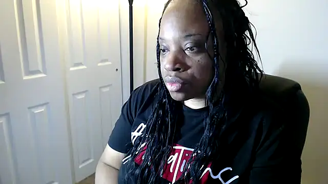 Sexymona1218 online show from 01.05.26