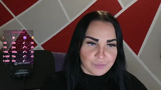 Snapshot of MIA-XXX chatting on 01.16.25 MIA-XXX online show from 01.16.25