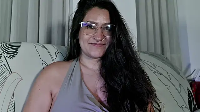 DeesseLuxure online show from 04.12.26