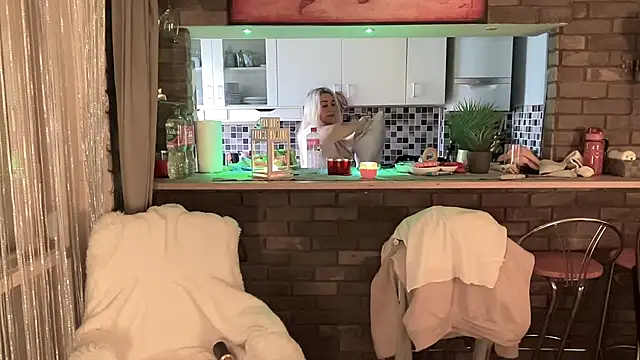 Monageil online show from 02.02.25