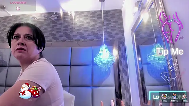 LADY HELLEN online show from 11.26.25