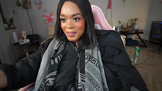 Snapshot of NSFWEros chatting on 03.08.25 NSFWEros online show from 03.08.25