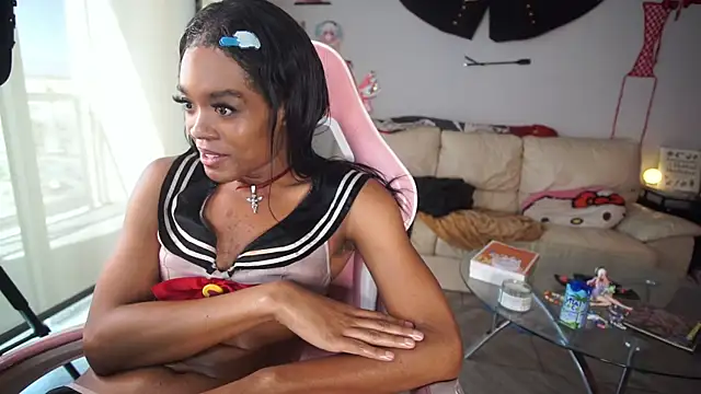 Snapshot of NSFWEros chatting on 10.01.25 NSFWEros online show from 10.01.25