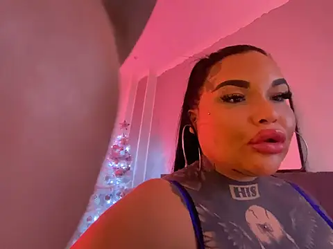  MelinaCurves  online show from 12.19.24