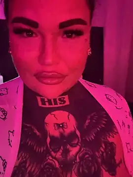  MelinaCurves  online show from 03.11.25