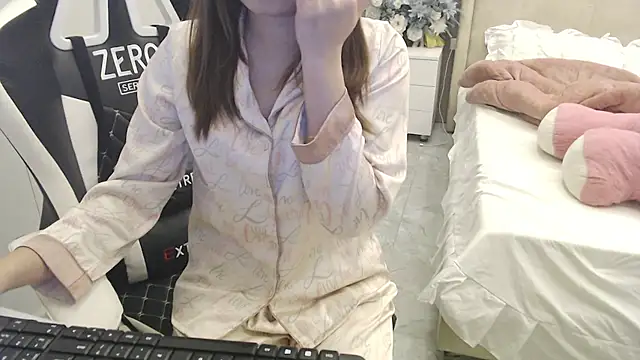 Snapshot of Hanako_love chatting on 02.23.25 Hanako love online show from 02.23.25