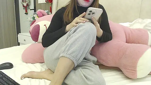 Snapshot of Hanako_love chatting on 02.25.25 Hanako love online show from 02.25.25