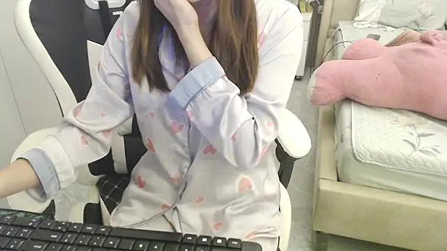 Snapshot of Hanako_love chatting on 02.27.25 Hanako love online show from 02.27.25