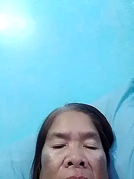 Snapshot of sexylizzy4u chatting on 10.18.25 sexylizzy4u online show from 10.18.25