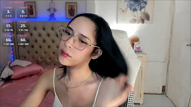 Snapshot of angelic_facexx chatting on 04.16.26 angelic facexx online show from 04.16.26