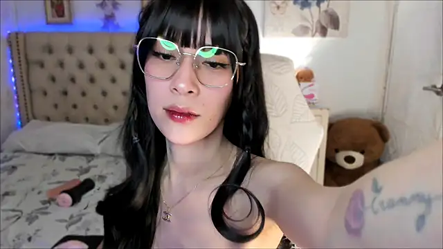 Snapshot of angelic_facexx chatting on 05.20.26 angelic facexx online show from 05.20.26