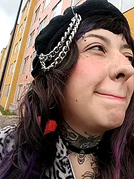 Snapshot of cindy_ink chatting on 03.19.25 cindy ink online show from 03.19.25