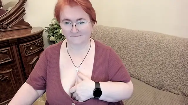 leiamillersonn online show from 10.23.25