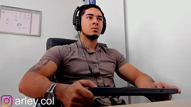 Dimitri Colleman online show from 12.15.24