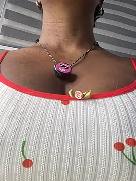 Sofi Smiley online show from 02.19.26