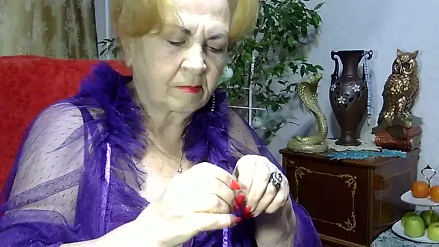 Snapshot of Emma52610 chatting on 02.09.25 Emma52610 online show from 02.09.25