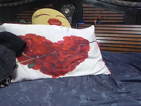 prettyindiandoll online show from 11.17.25