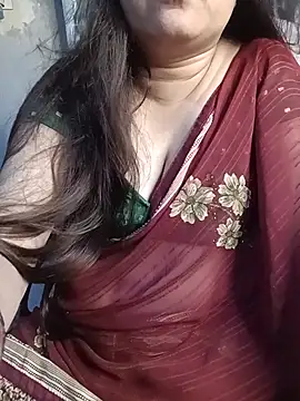 naughtymadam online show from 07.04.26