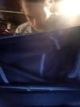 Snapshot of ROBERT0516 chatting on 02.18.25 ROBERT0516 online show from 02.18.25