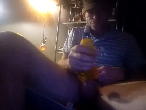 Snapshot of ROBERT0516 chatting on 03.09.25 ROBERT0516 online show from 03.09.25