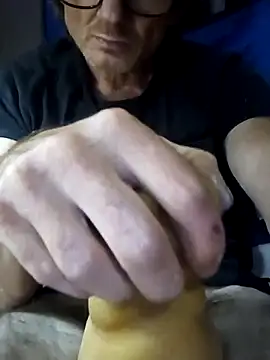 Snapshot of ROBERT0516 chatting on 09.17.25 ROBERT0516 online show from 09.17.25