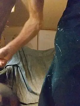 Snapshot of ROBERT0516 chatting on 11.08.25 ROBERT0516 online show from 11.08.25