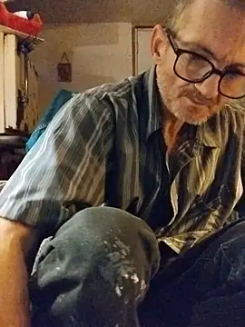 Snapshot of ROBERT0516 chatting on 11.11.25 ROBERT0516 online show from 11.11.25