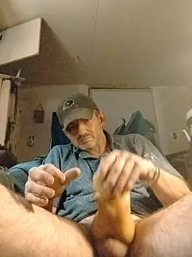 Snapshot of ROBERT0516 chatting on 11.14.25 ROBERT0516 online show from 11.14.25