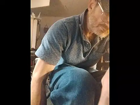 Snapshot of ROBERT0516 chatting on 12.02.25 ROBERT0516 online show from 12.02.25