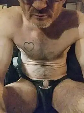 ROBERT0516 online show from 04.01.26