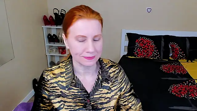 FoxySophia online show from 04.16.26