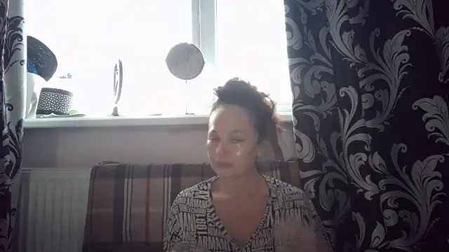 Snapshot of LindaStarS chatting on 01.13.26 LindaStarS online show from 01.13.26