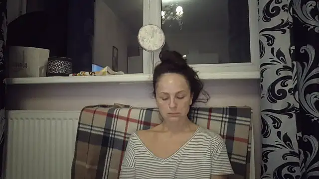LindaStarS online show from 05.10.26