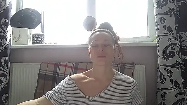 LindaStarS online show from 05.12.26