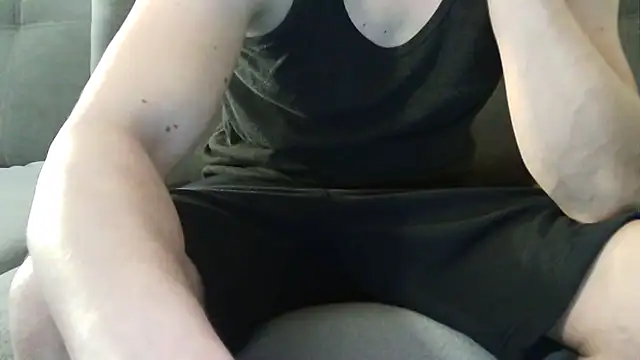 ShyGuyWannaTry online show from 10.30.25