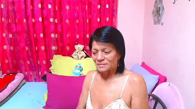 SLUTTYROXY online show from 04.13.26