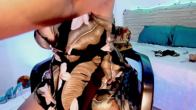 lilahSweet online show from 01.14.25