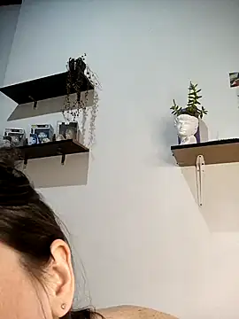 loveuu-bae online show from 12.21.24