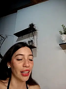 loveuu-bae online show from 01.11.25