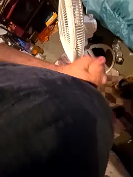 UncutHammer69 online show from 04.22.26