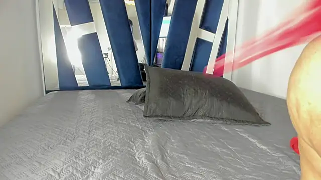 moonsweet1 online show from 03.18.25