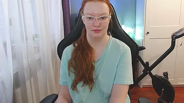 Lady Inari online show from 11.03.25